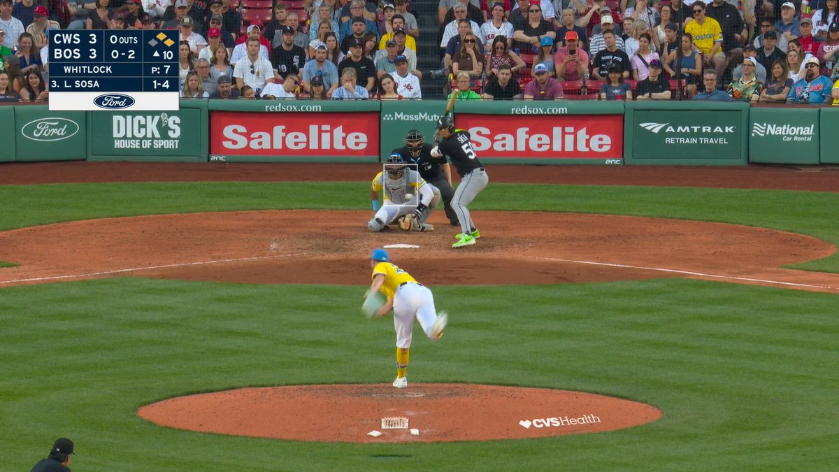 BIG 10th inning from Whit ๐ฎโ๐จ