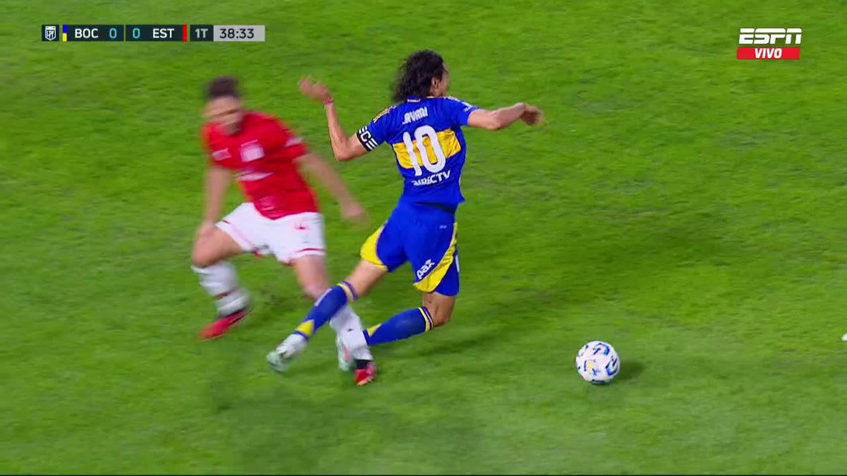 🔥💵 ASÍ ROBÓ BOCA SU PENAL FRENTE A ESTUDIANTES❗️ 💓 El Xeneize ya palpita el superclásico vs River y el arbitraje tomó nota ✍️ 🏊 Cavani se tiró a la pileta y el árbitro no dudó: luego lo erraría.