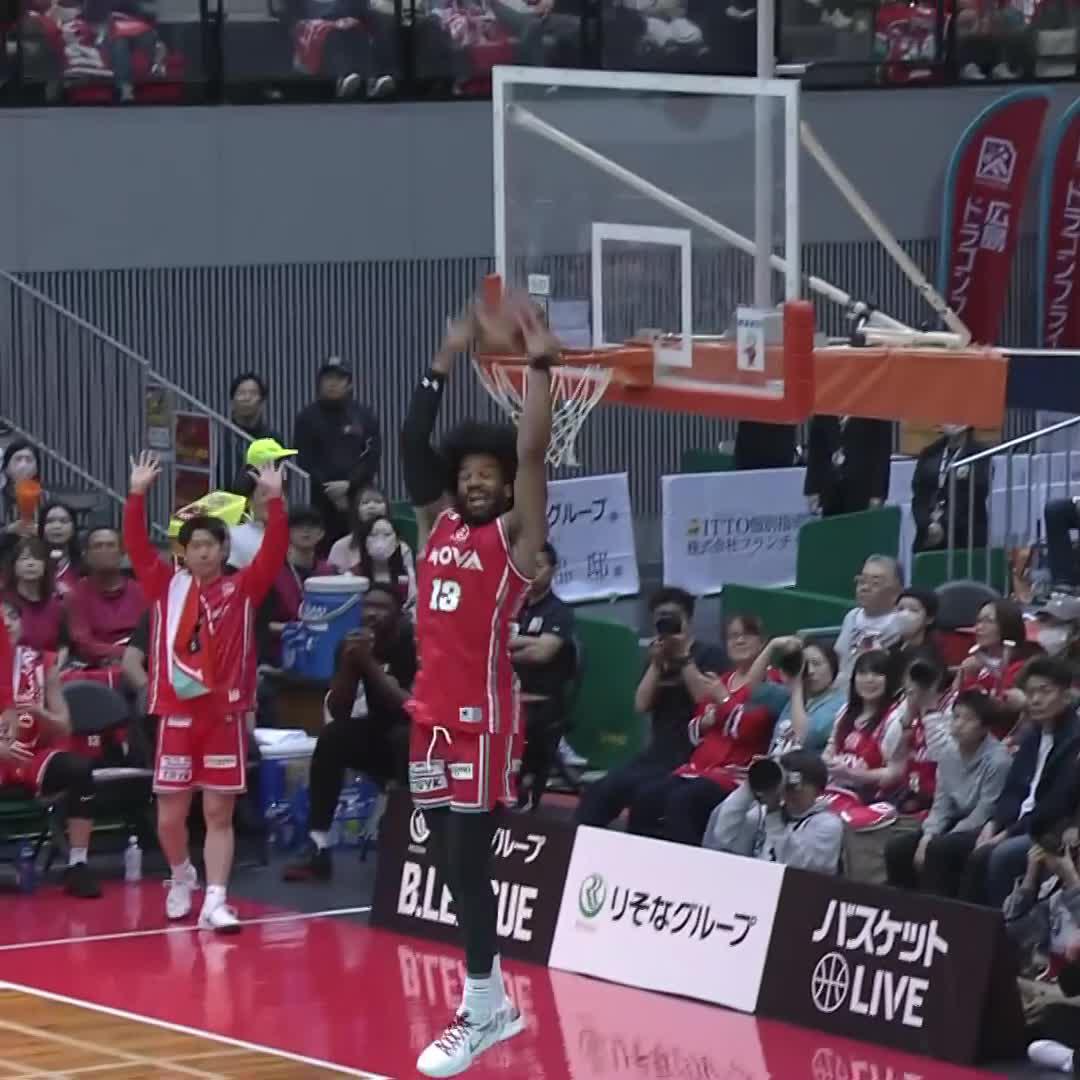 ナイスブロックから背面ダンク😤 Dwayne Evans 広島ドラゴンフライズ #Bリーグ #りそなグループ