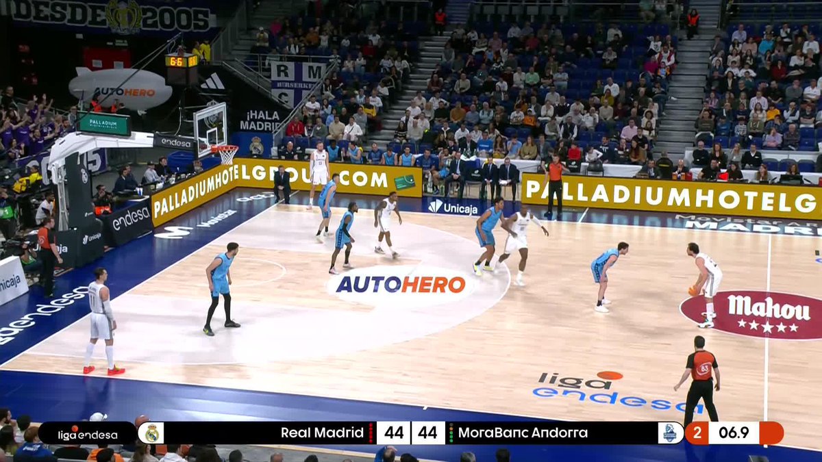 Sergio Llull y su 𝙞𝙡𝙞𝙢𝙞𝙩𝙖𝙙𝙖 𝙘𝙖𝙡𝙞𝙙𝙖𝙙 💫 📺 Movistar Plus+ | Real Madrid Basket | Sergio Llull #LigaEndesa | #ConectaConTuPasion