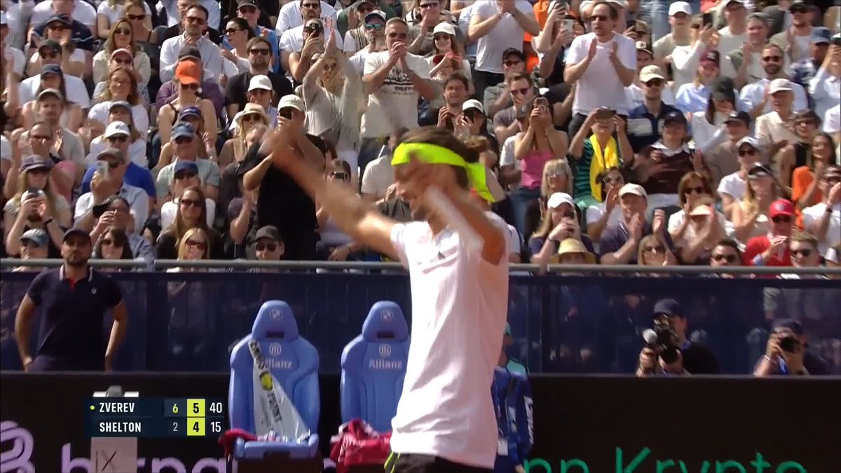 Alexander Zverev wins his THIRD Munich title after overcoming Ben Shelton in straight sets! 🇩🇪🏆