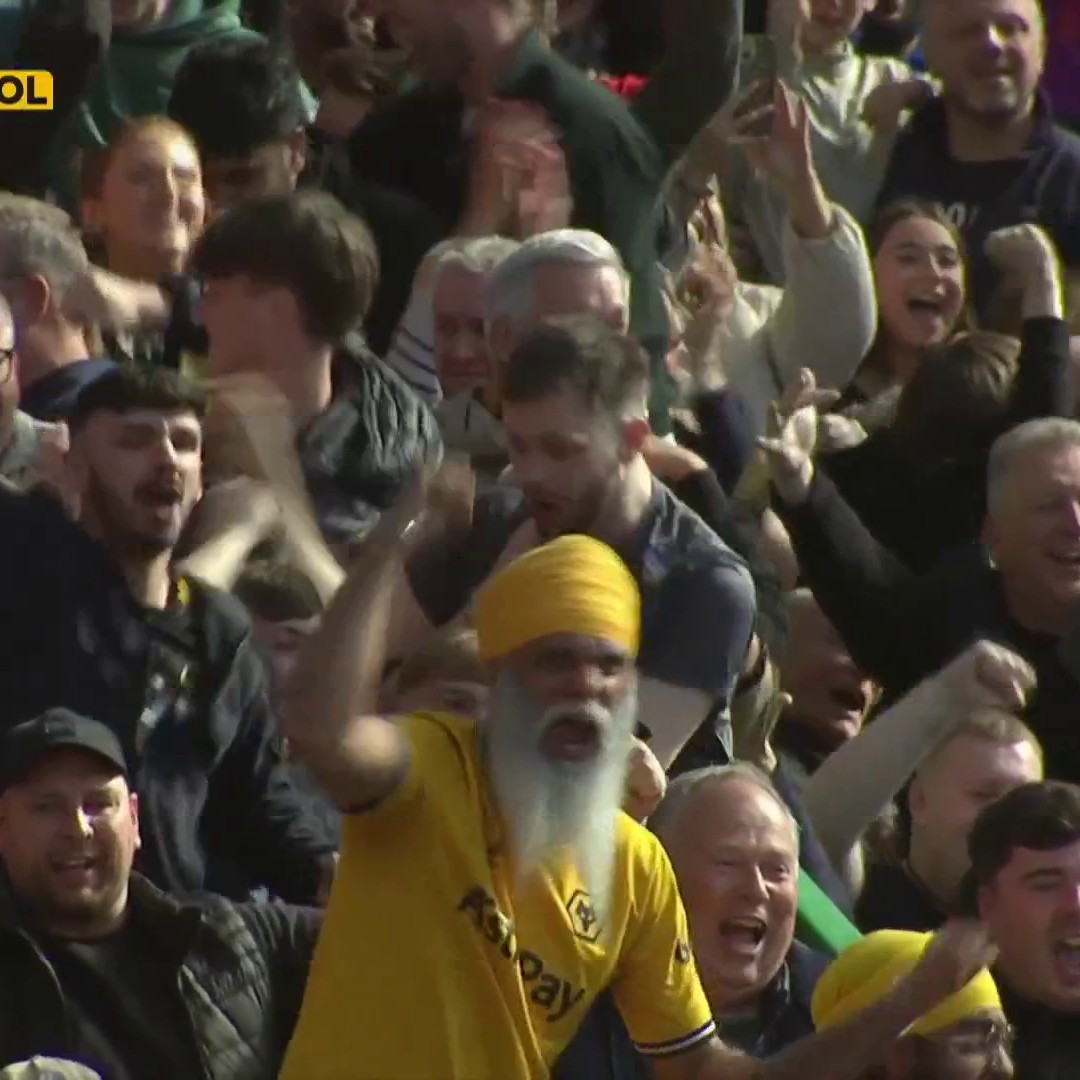 STOP AND WATCH THIS WOLVES FREEKICK. OLD TRAFFORD IS STUNNED 🤯🤯🤯