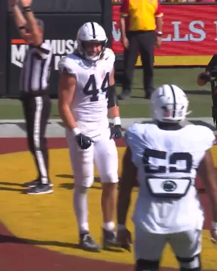 🦁 17 catches 🦁 224 receiving yards 🦁 1 TD Tyler Warren put up video game numbers in this game for Penn State Football 🔥 📺: 2025 #NFLDraft – April 24-26 on NFLN/ESPN/ABC 📱: Stream on NFL+
