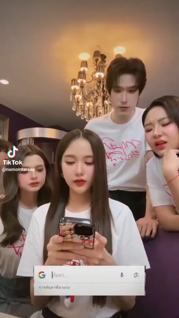 Searching -What's she serve? Means? Why? -Why fanclub find dentist clinic place, what's wrong with their teeth? -How to handle shippers? -find new fanclub near me GAP THE SERIES REUNION #ทฤษฎีสีชมพูRerunFinal #ฟรีนเบค #FreenBecky