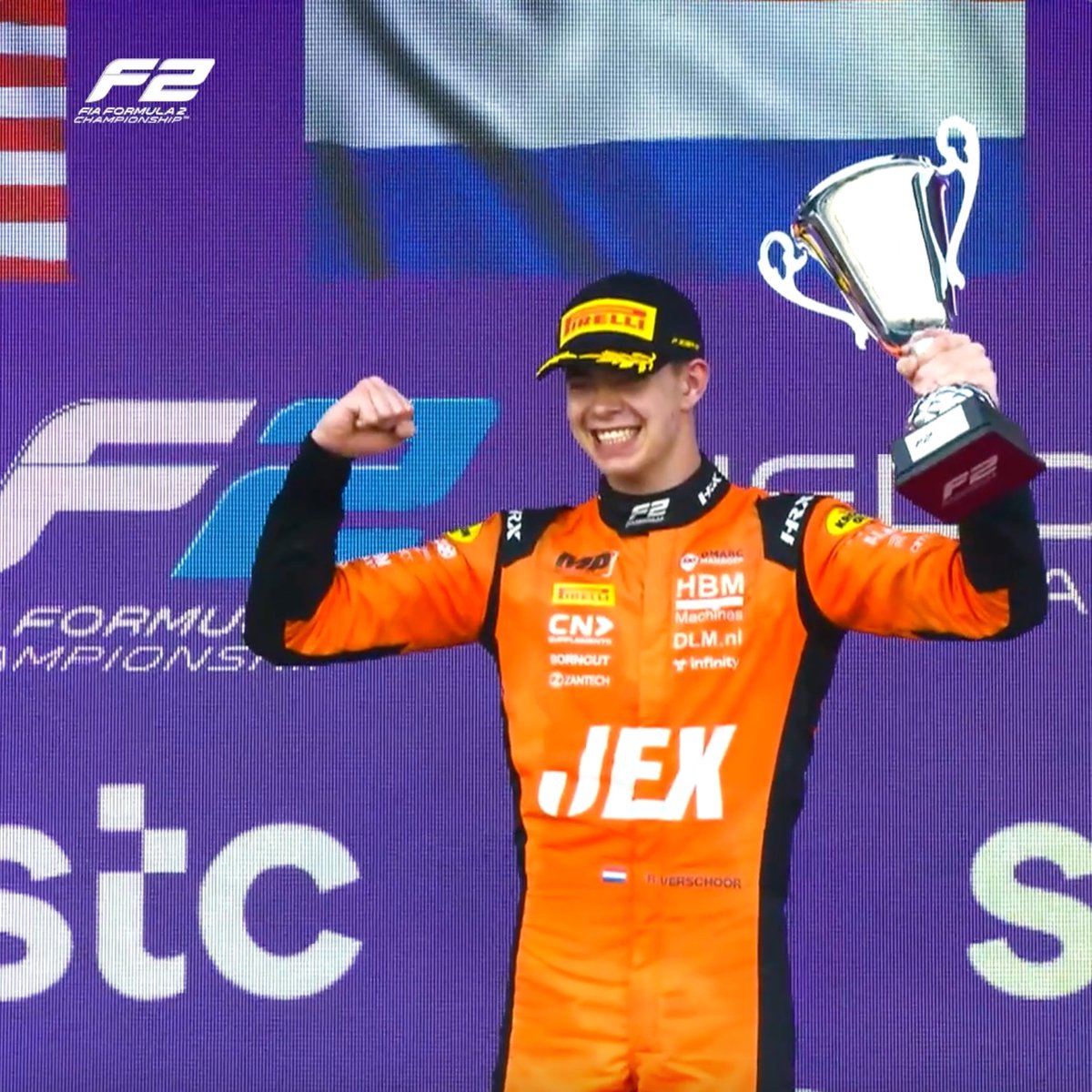 Redemption 😤 After the disappointment of Saturday's Sprint Race, Richard Verschoor bounces back with an impressive Feature Race triumph 👏 #F2 #SaudiArabianGP