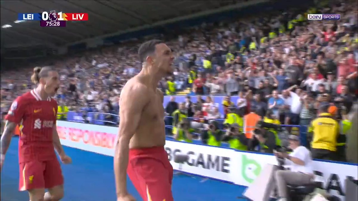 👀 Trent Alexander-Arnold'ın Liverpool'a 3 puanı getiren müthiş golü! #PL
