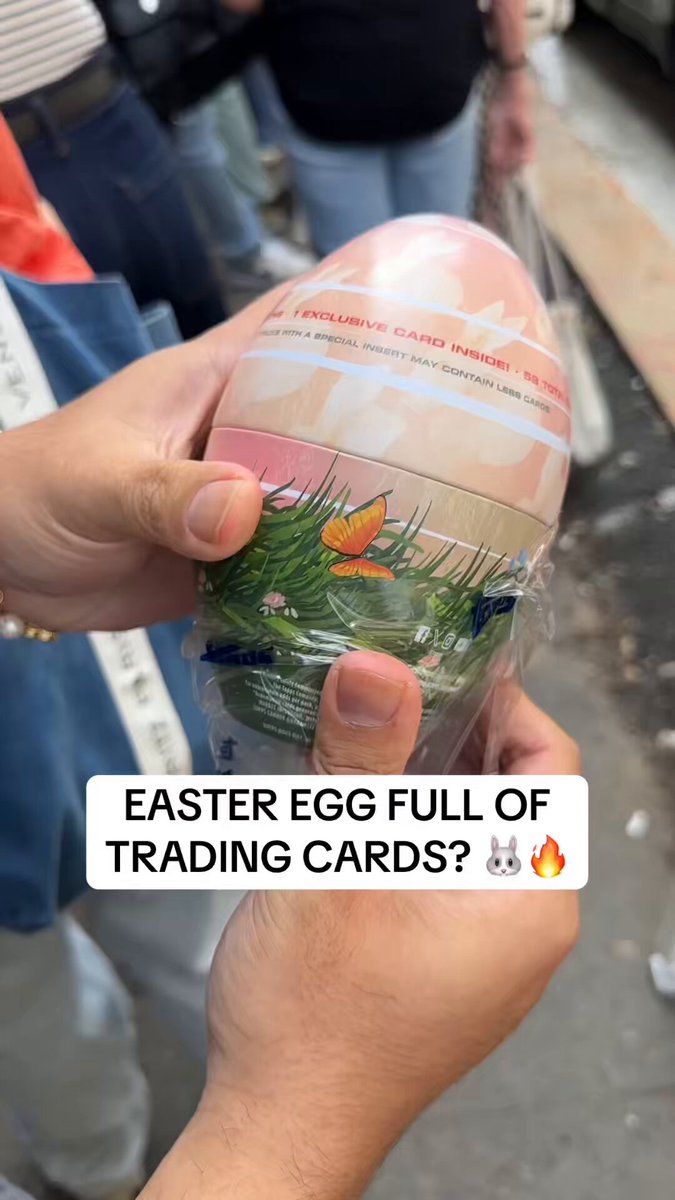 Opening an EASTER EGG full of baseball cards! 🪺