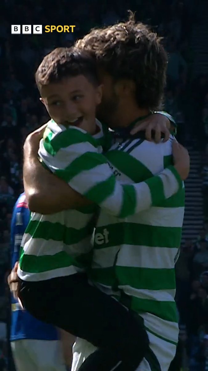 'I hope he has a memory for life!' ❤️ The wholesome moment Jota celebrated Celtic's fifth goal with a young fan ⤵️ #BBCFootball #ScottishCup
