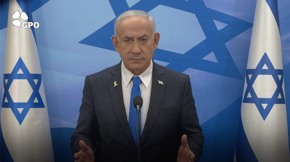 ערוצי החדשות 11, 12 ו-13 משדרים את התעמולה של חמאס בלי צנזורה – אבל מצנזרים את דברי ראש ממשלת ישראל. אל תיתנו להם להנדס לכם את התודעה. צפו ושתפו >>