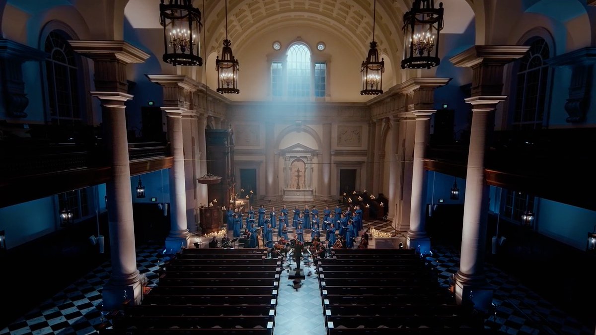 We wish you God’s blessings on this Easter Sunday. We hope you will enjoy this video of the College Chapel Choir performing Fauré’s “Sanctus.”