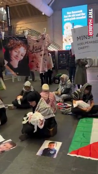Çocuk katili İsrail, Norveç'te protesto edildi.