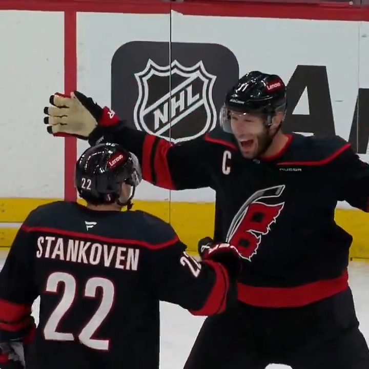 GIVE IT UP FOR THE ROOKIE