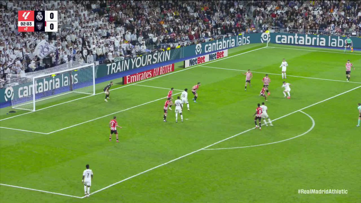 FEDERICO VALVERDE ARE YOU SERIOUS??!! VALVERDE WITH A HALF VOLLEY TO SAVE MADRID! CLUTCH PLAYER! 🔥