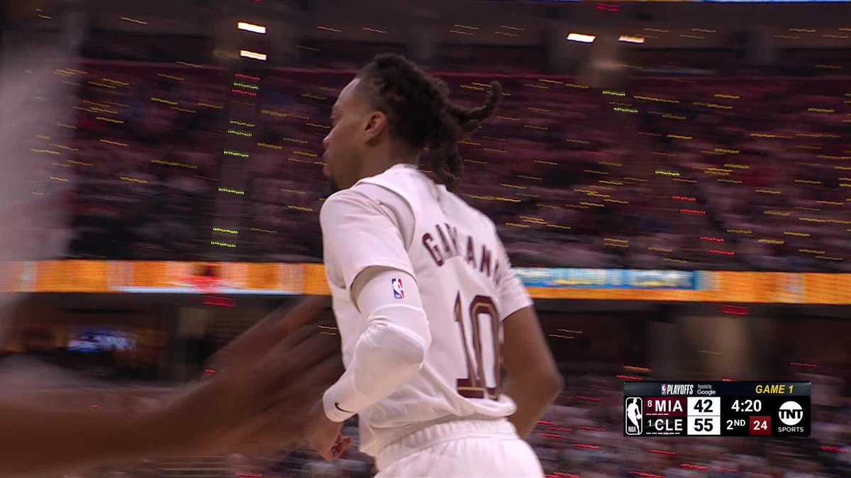 DG from DEEP 💦 Cleveland Cavaliers are 9-18 from beyond the arc!
