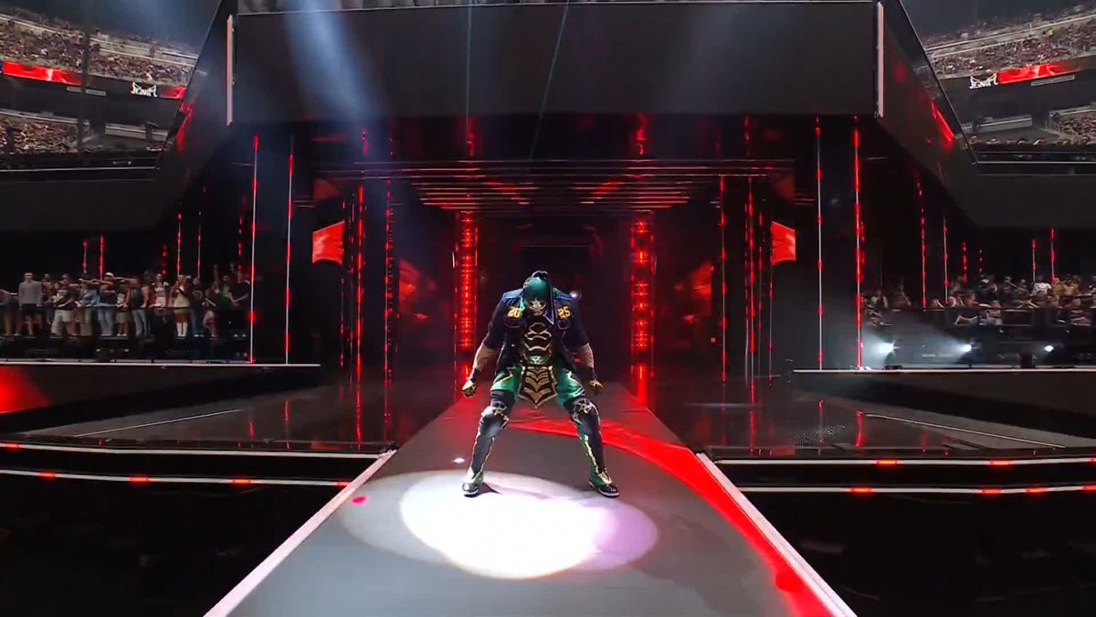 La espectacular entrada de PENTA EL ZERO M en #WrestleMania