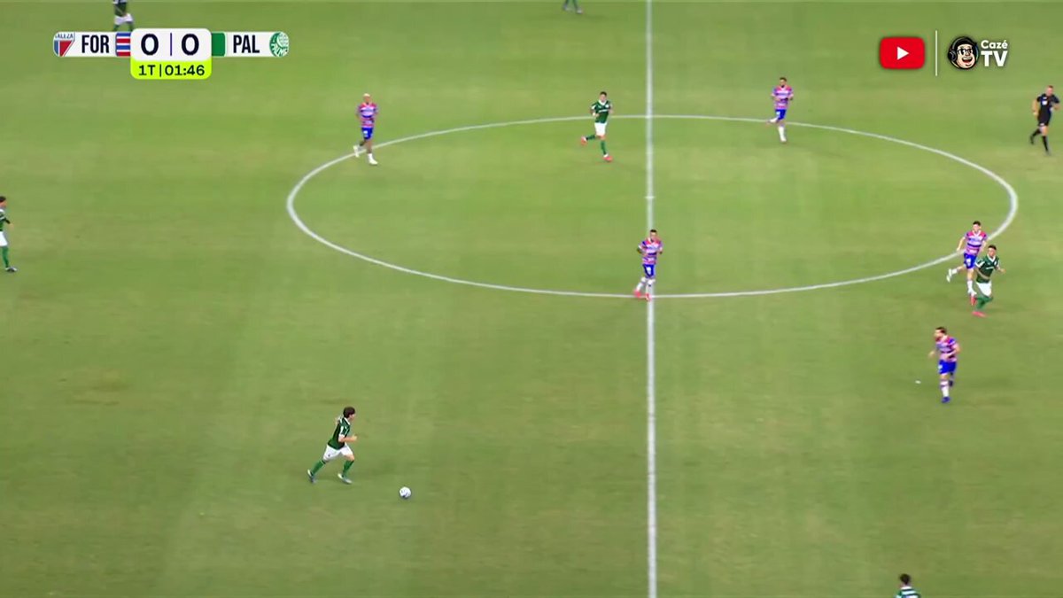 Gustavo Mancha é um oásis nesse Fortaleza. Mais uma atuação excelente do jovem zagueiro, dessa vez contra um dos melhores ataques do campeonato