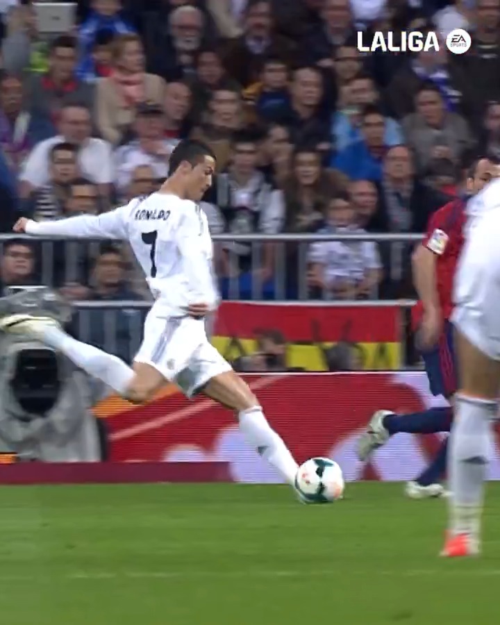 El putísimo Iker Fimbres se despertó y decidió hacer una calca de CR7:🔥