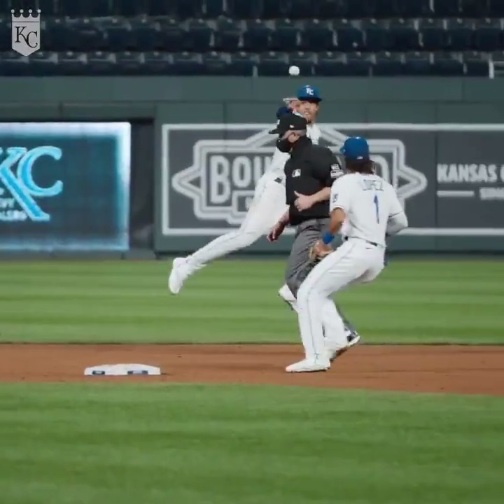 If only Mondesi could have stayed healthy. #FountainsUp