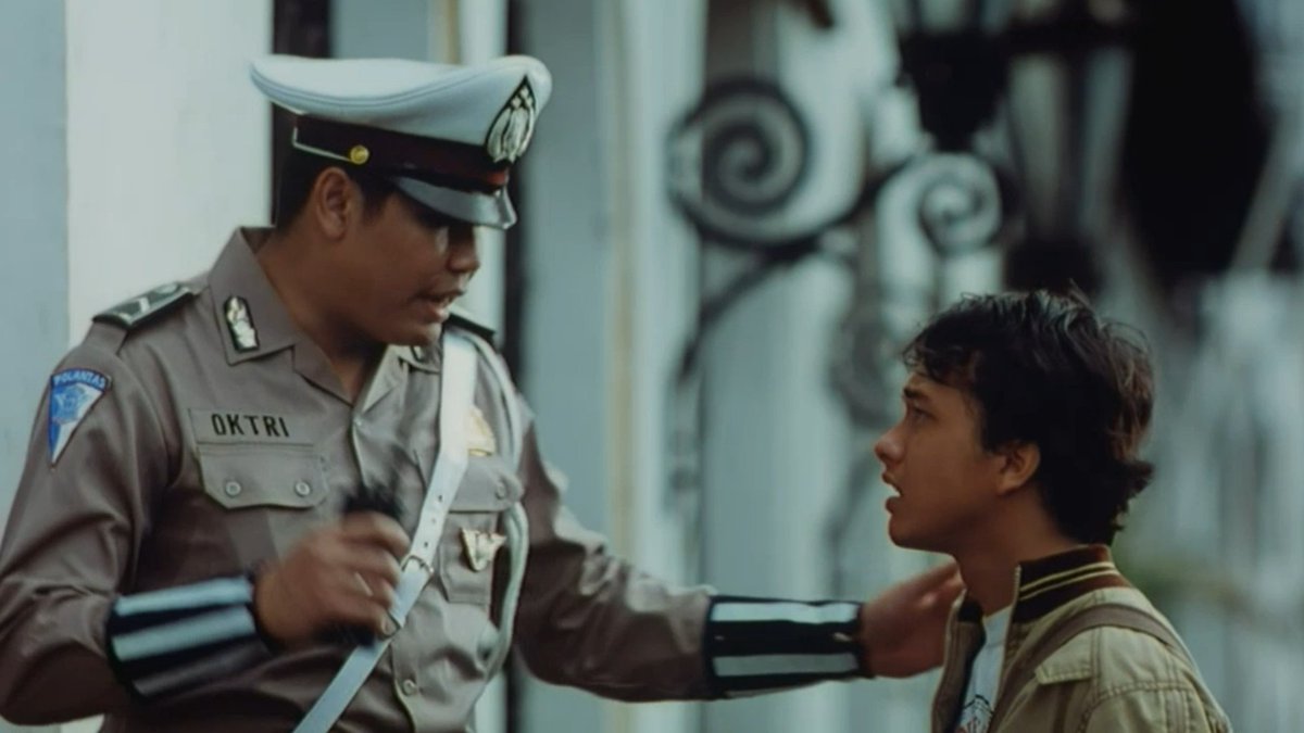 Scene Polisi di Janji Joni-nya Joko Anwar Ribetttt..