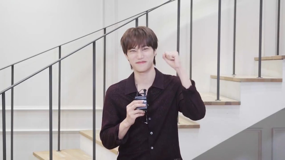 #KAI The 4th Mini Album『#WaitOnMe』配信開始💛 約2年ぶりの待望のカムバ🐻 多彩な全7曲が収録されています🎧✨ この後22時からは特集ラウンジも開催📣 楽曲を聴いて一緒に楽しみましょう⭐️ 👇参加URL 👇アルバムを聴く EXO_NEWS_JP #EXO #카이