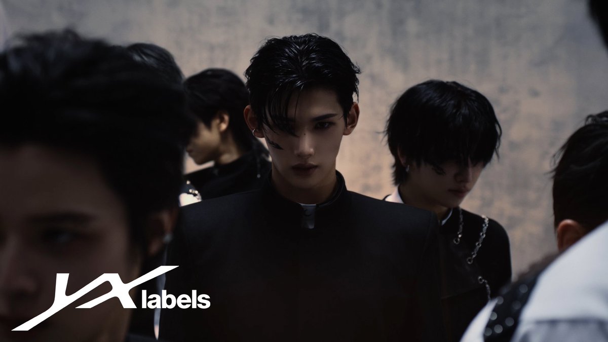 &TEAM 'Go in Blind (月狼)' Official MV is OUT NOW! 🎥 🎧Stream here #andTEAM #GoinBlind