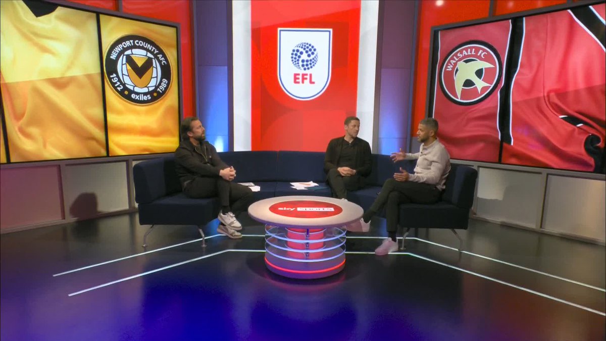 "Given the lead that they did have, it'll be a huge disappointment to everyone at that football club" 😕 Do Walsall need to get promoted to avoid a disappointing season?