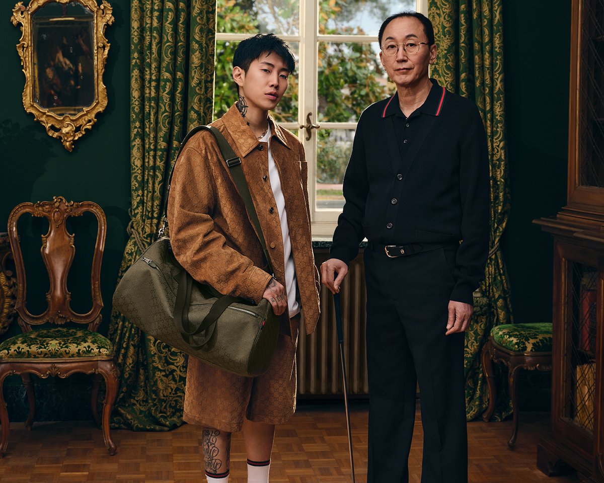 Familiar memories become loving expressions in the #GucciTogether campaign with Global Brand Ambassador JAY BUM PARK and his parents #YongJoon and #MiChong. #JayPark Artistic Director: Riccardo Zanola Photographer and Director: Tina Barney