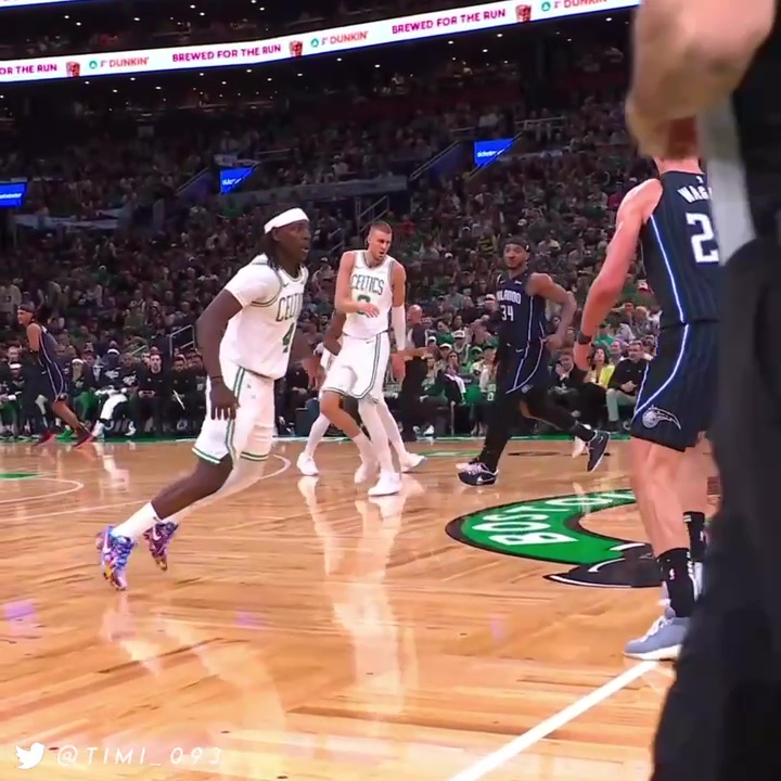Marvelous third quarter performance from Jrue Holiday in Game 1: