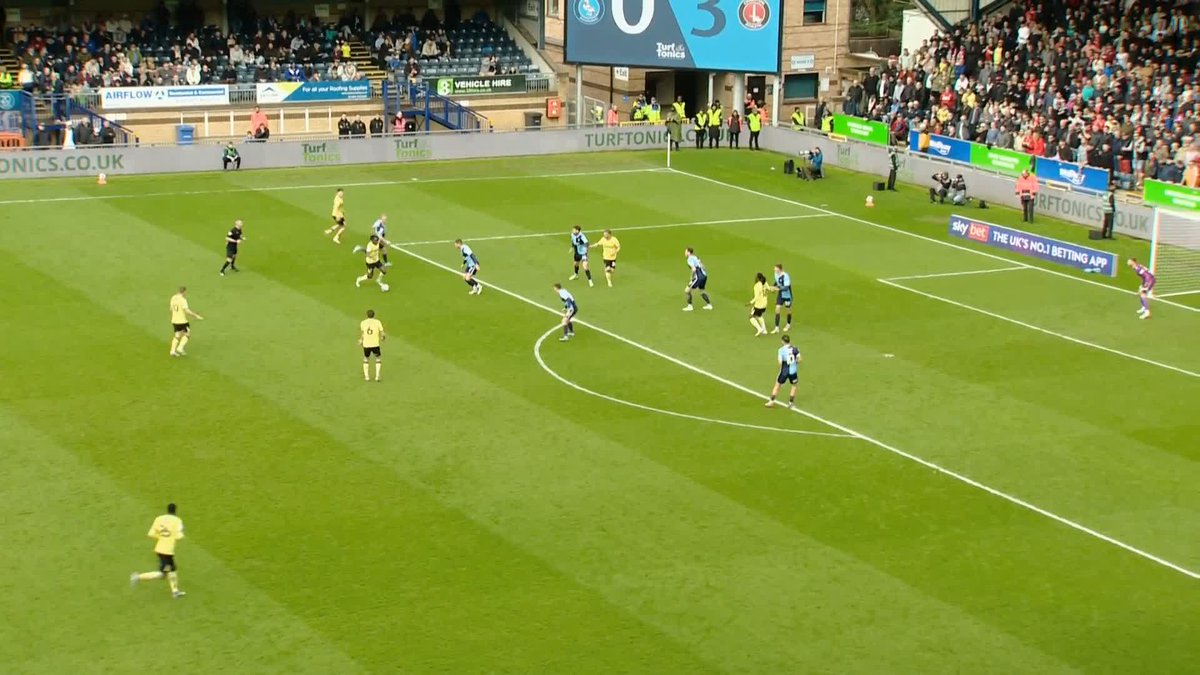 Charlton have put FOUR goals past Wycombe at Adams Park! 🤯