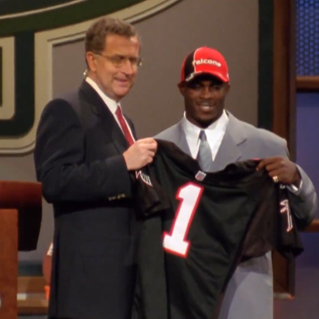 OTD in 2001, we drafted a QB from Virginia Tech Football with the first overall pick 👀 #NFLDraft: NFLN, ABC, ESPN
