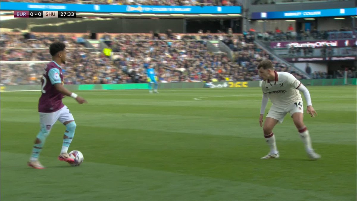 "One giant leap towards the Premier League" 🤩 Burnley have taken the lead against Sheffield United 🟣