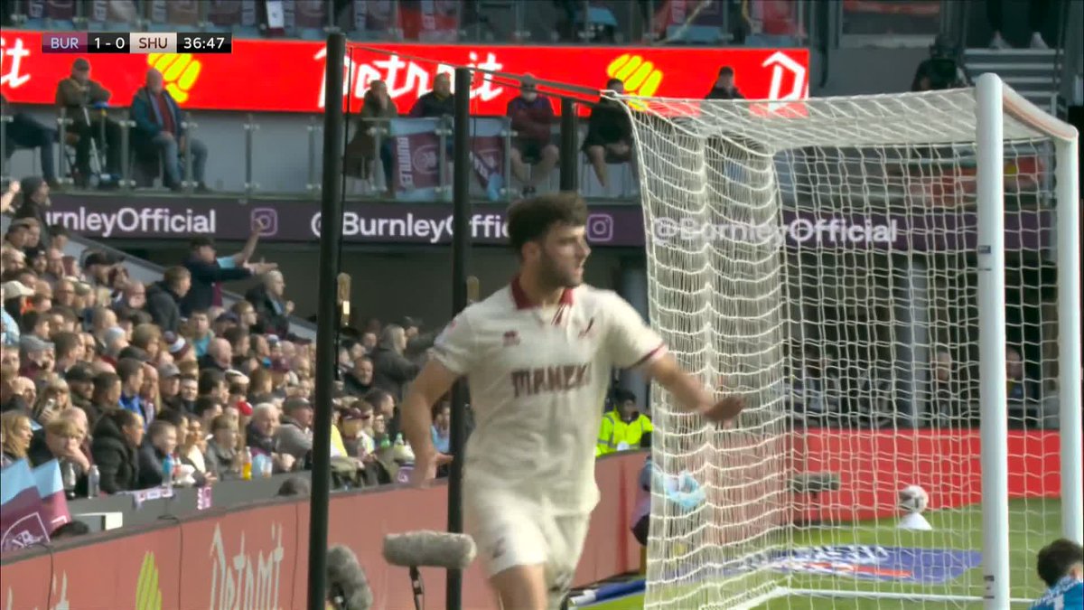 GAME ON at Turf Moor! 💥 What a time for Tom Cannon to score his first Sheffield Untied goal, and Burnley's promotion celebrations are put on hold...