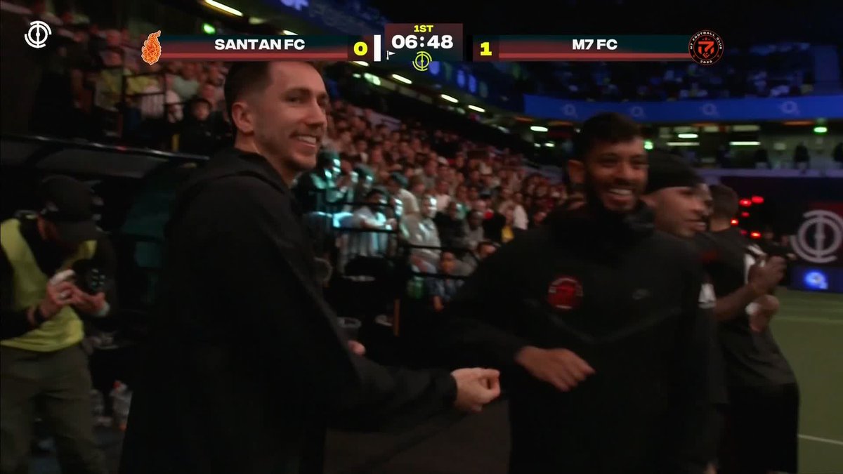 Wildcard Evans tucks away the first goal of the game for Miniminter's M7 FC 🚀