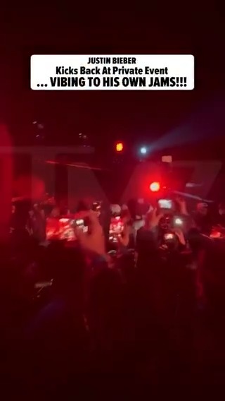 #ICYMI: #JustinBieber was seen vibing to his own tunes at a private #Coachella party Friday night 🎶