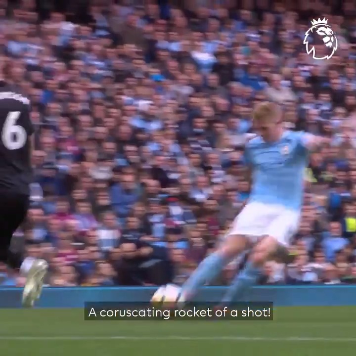 .Kevin De Bruyne with a 𝗥𝗢𝗖𝗞𝗘𝗧, #OnThisDay in 2018! 🚀