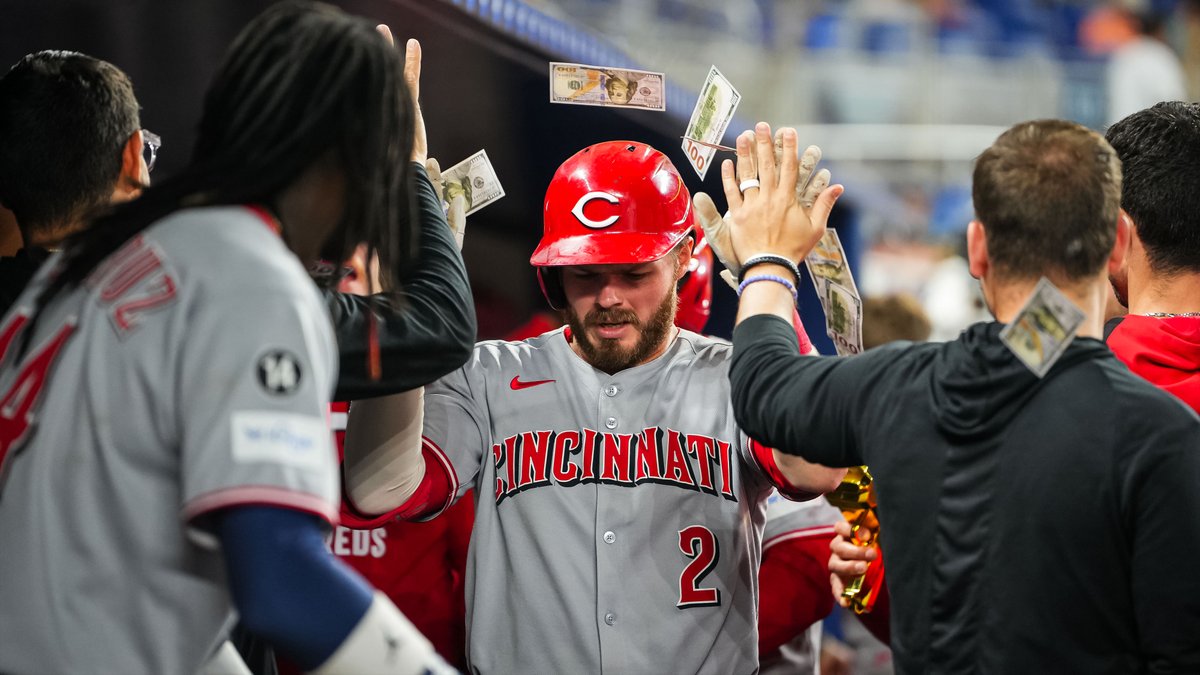 First homer as a Red for Gavin Lux!