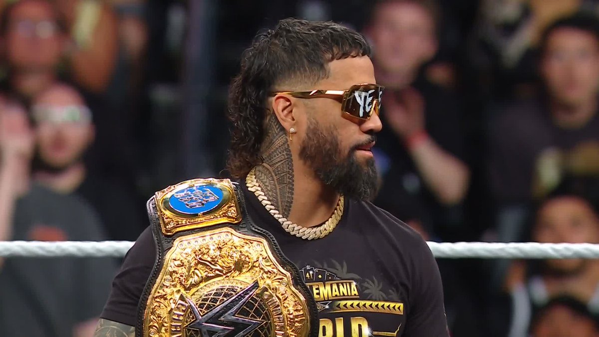 gotta give the people what they want 🙌 #RawAfterMania