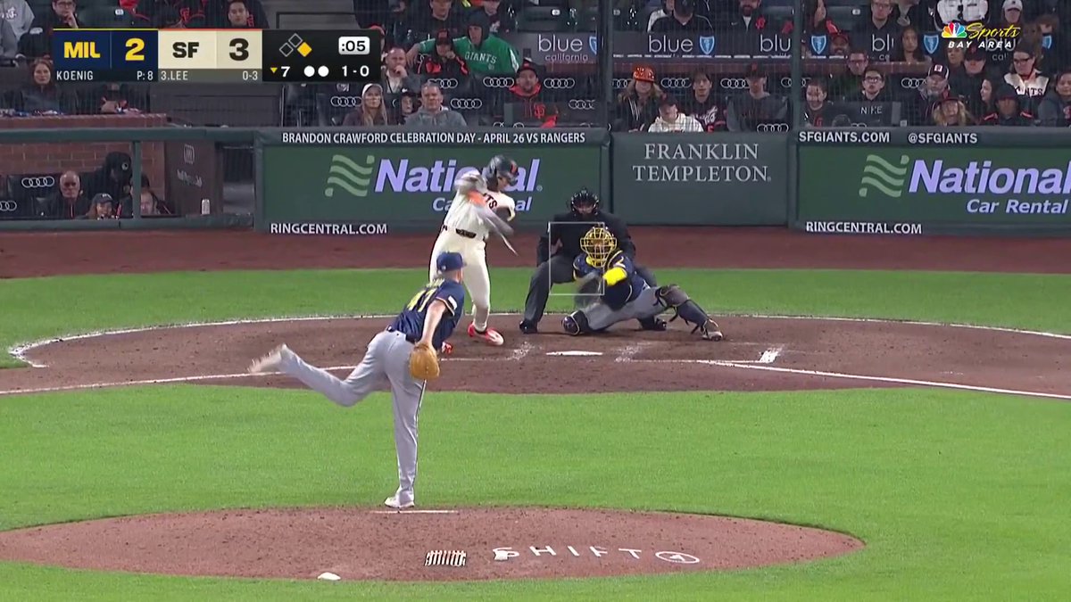 A Jung Hoo Lee triple into Triples Alley just hits different 🎥 SF Giants on NBCS