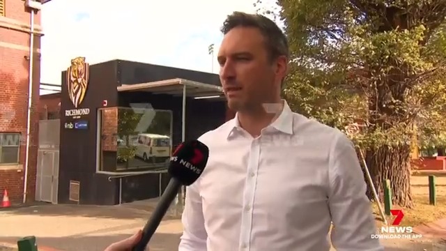 Richmond CEO Shane Dunne speaks to Mitch Cleary after Noah Balta's sentence for assault was handed down. 7AFL #7NEWS