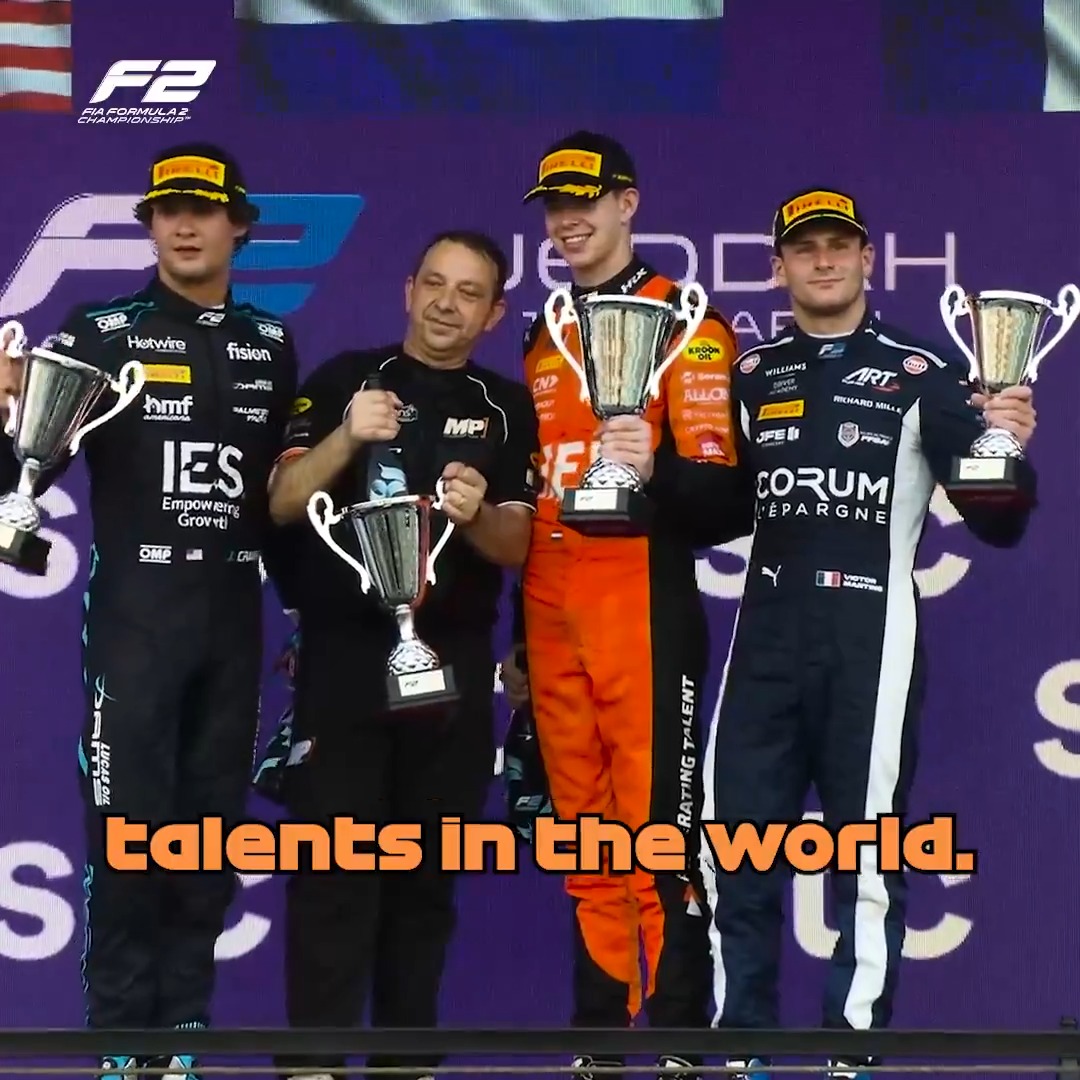Learning from ‘a benchmark’ 🎯👀 Proven competitors like Richard Verschoor set a standard that challenges the next generation - while continuing to showcase their talent and write their story 📖 #F2 #SaudiArabianGP