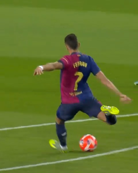 🚨 Le DOUBLE ARRÊT du gardien de Majorque sur cette occasion du Barça !!! 💙❤️🫣