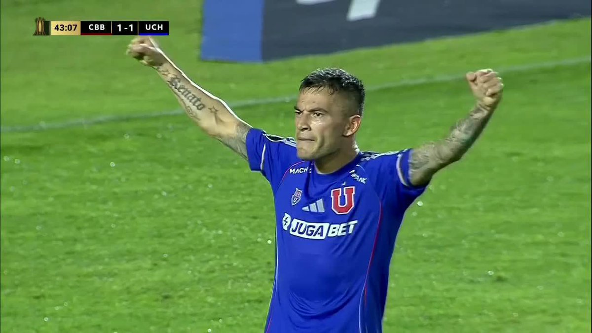 EXPERIENCIA TOTAL: marca Charles Aránguiz el 1-1 de U. de Chile vs. Carabobo de visitantes. 📺 Mirá TODA la CONMEBOL #Libertadores por #DisneyPlus Premium