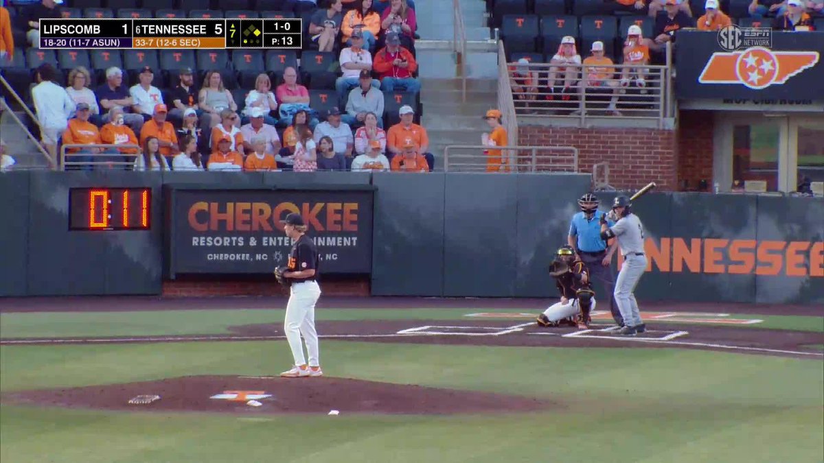 Pretty turn from Gavin and Ariel to end the top of the seventh! 📺 (SECN+) #GBO // #BeatLipscomb