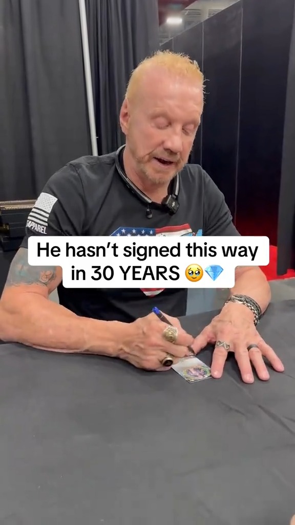 Could you be the lucky One of One to get my old school signature from Topps? BANG!! 💥💎 WWE DDPY