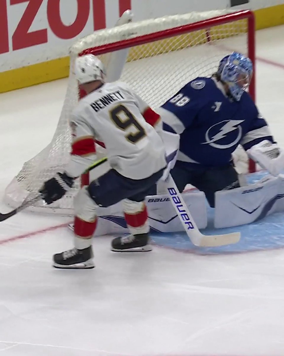 SAM BENNETT TAPS IT IN OUT OF MID-AIR ๐ฅ ๐บ ESPN