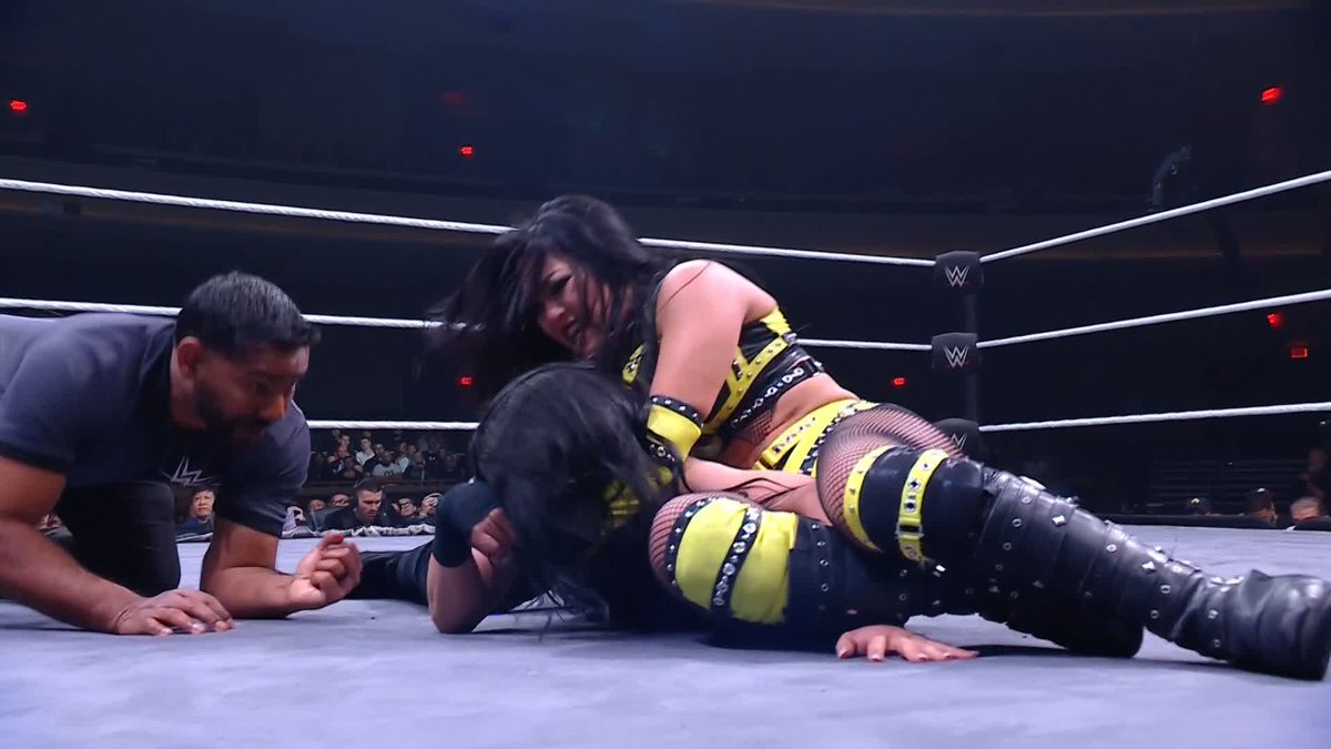 .roxanne has the champ on the ropes! ๐ฑ #WWENXT