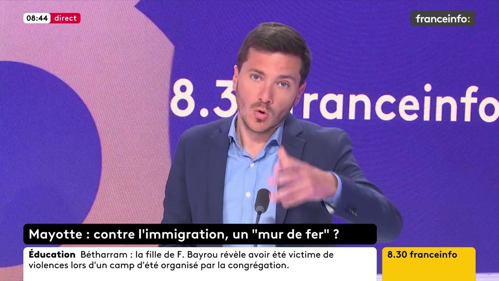 🔴➡️ "Le seul problème avec l'Algérie c'est qu'ils doivent reprendre leurs délinquants et leurs criminels. Il y a trop de naïveté dans la posture du gouvernement sur ces sujets. Cela vaut pour Mayotte comme pour l'Algérie", estime Laurent Wauquiez.