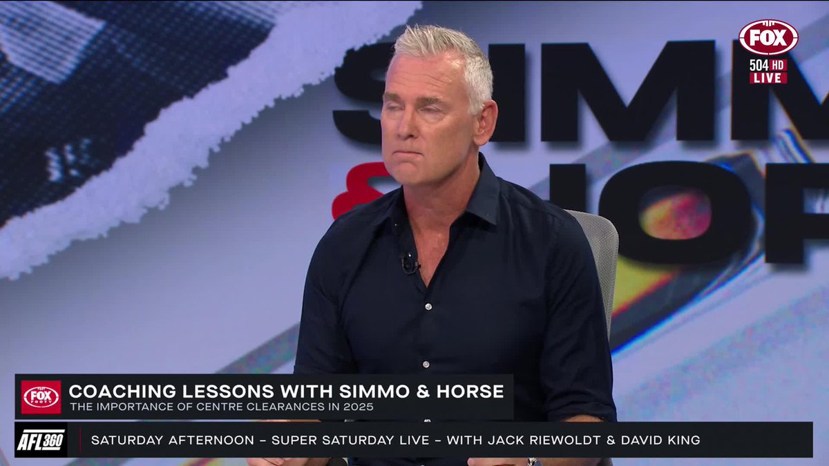 Adam Simpson gives his latest tactical masterclass, going in-depth on centre bounces - their importance, and where teams go wrong. 📺 Watch #AFL360 LIVE on ch.504 or stream on Kayo