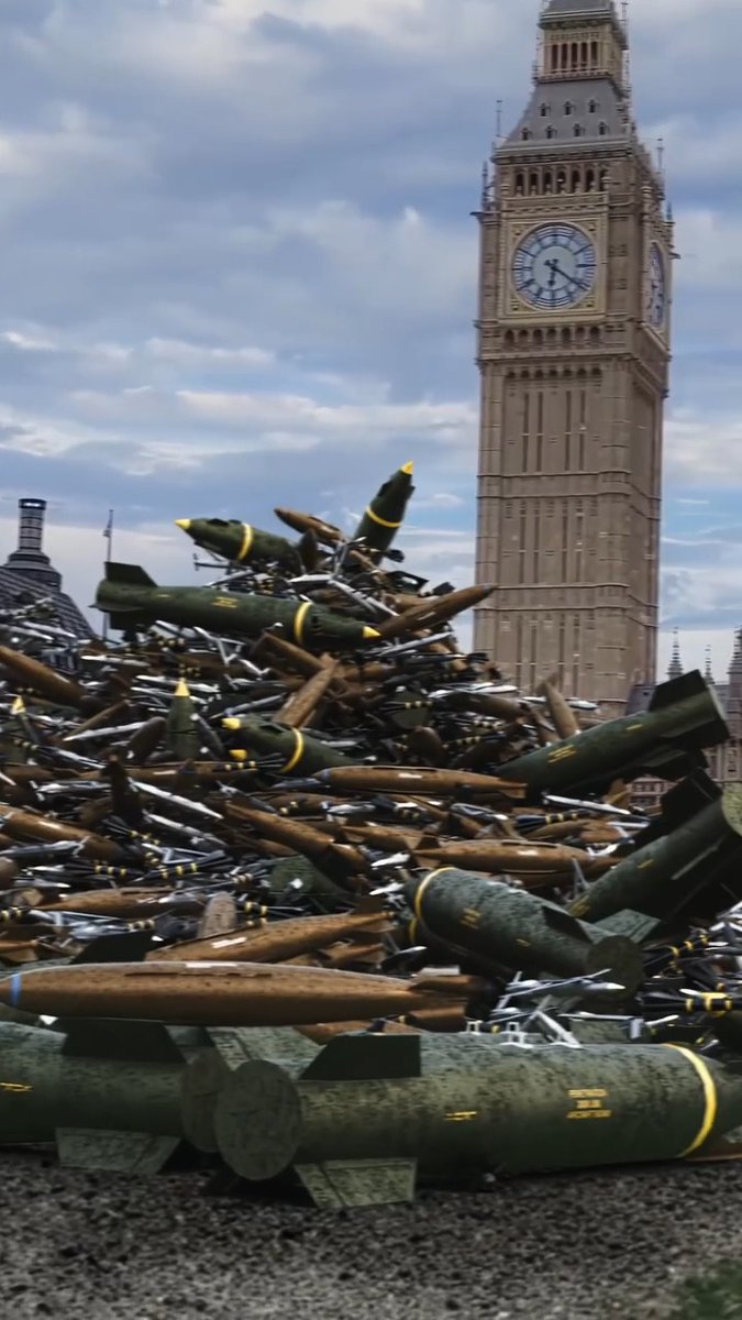 ⚠️ The UK Government continues to play its part in this war on children by supplying arms transfers to the Government of Israel, including parts for F-35 fighter jets. These jets are being used right now by Israeli forces to bomb and kill children in #Gaza. The UK must end its complicity and suspend ALL arms transfers to Israel.