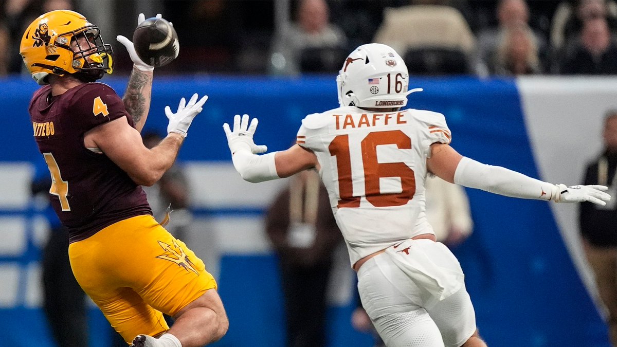 This game made Cam Skattebo a College Football Playoff legend: 🔱 143 rushing yards 🔱 99 receiving yards 🔱 2 rushing TDs 🔱 1 passing TD Who will draft the Sun Devil Football RB? cameron skattebo 📺: 2025 #NFLDraft – Thursday 8pm ET on NFLN/ESPN/ABC 📱: Stream on NFL+